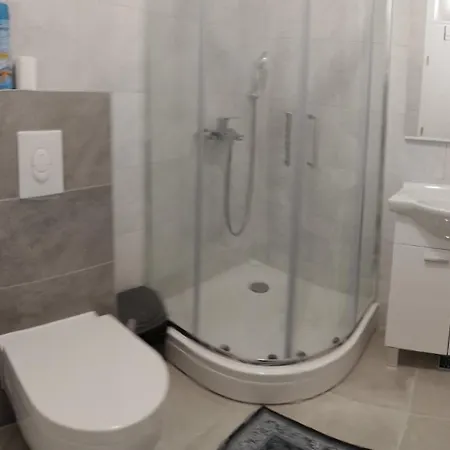 Lazy Apartment