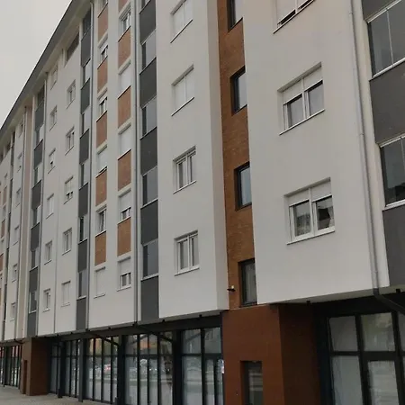 Lazy Apartment *